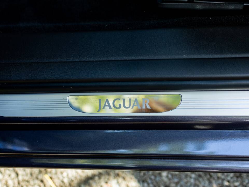Afbeelding 16/47 van Jaguar XJ 2.7 D (2008)