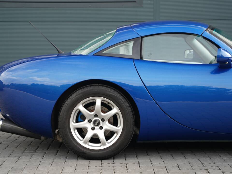 Image 23/50 of TVR Tuscan S (2000)