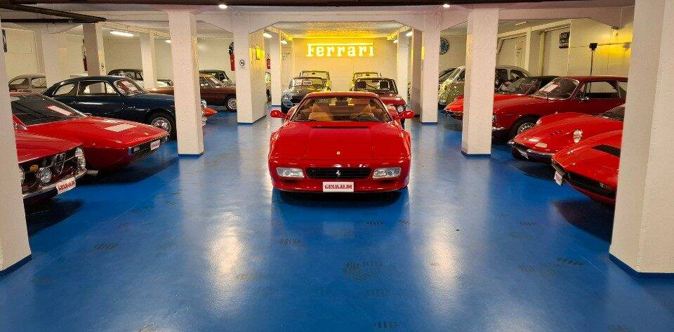 Immagine 17/50 di Ferrari 512 TR (1992)