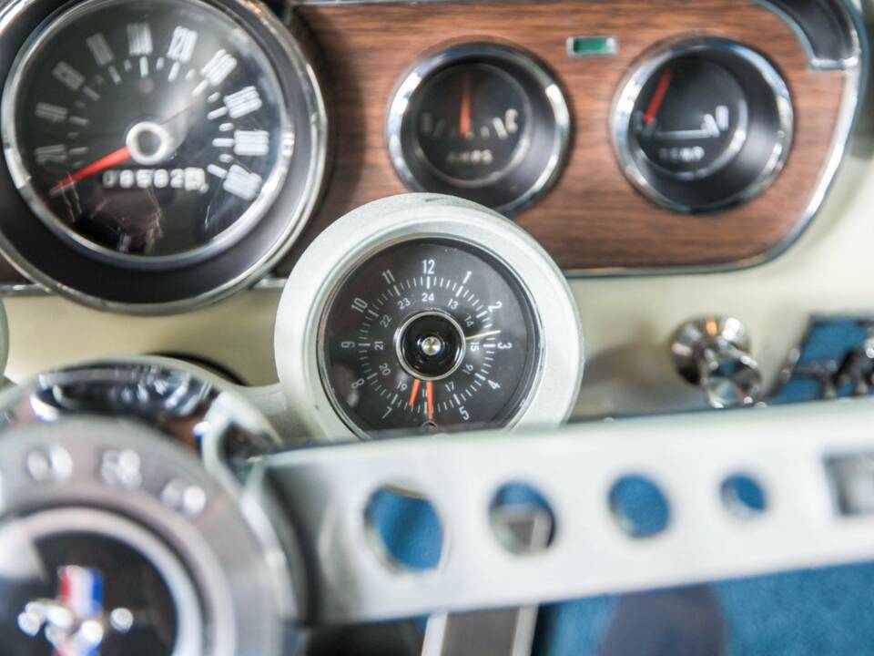 Image 24/50 of Ford Mustang 289 (1966)