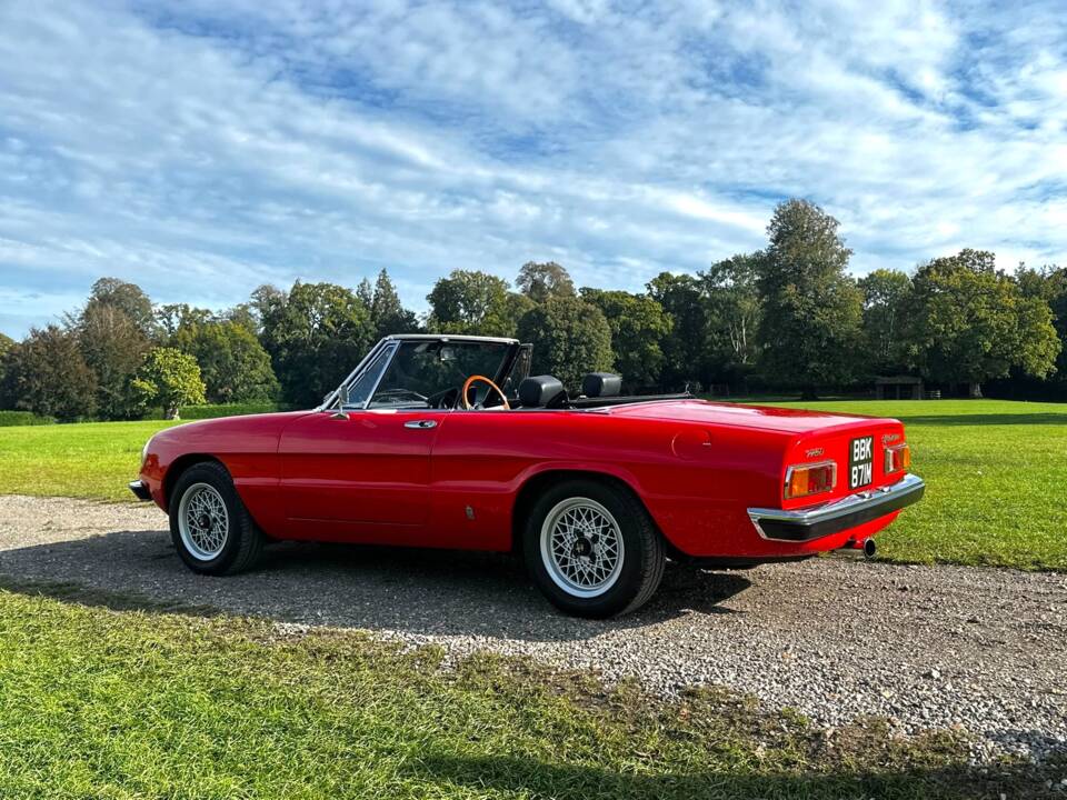 Imagen 10/50 de Alfa Romeo 1750 Spider (1971)