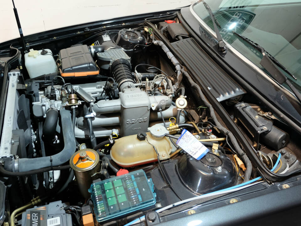 Image 3/18 de BMW 635 CSi (1986)