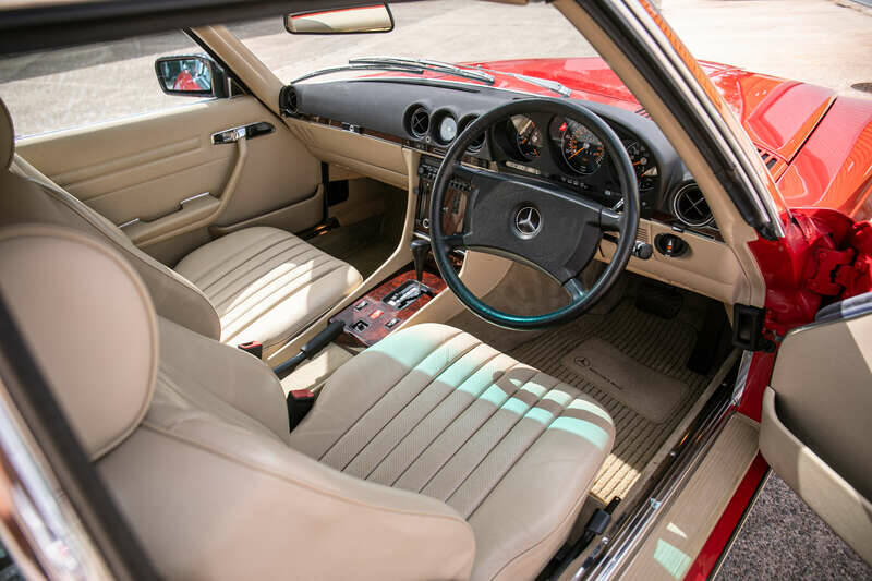 Afbeelding 2/50 van Mercedes-Benz 300 SL (1989)