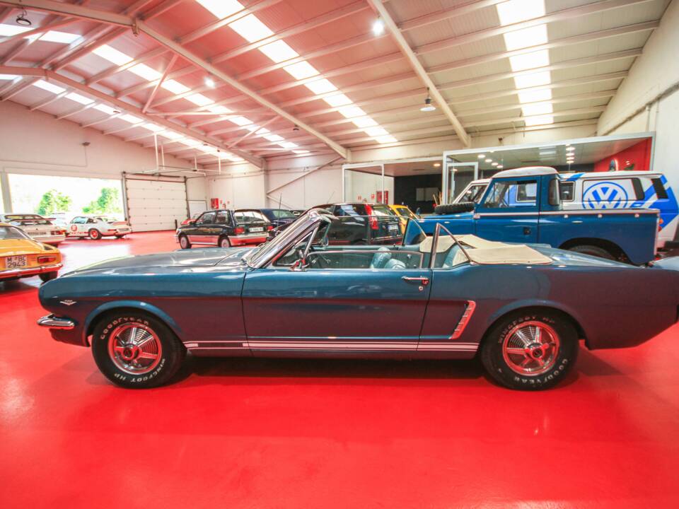 Image 4/16 of Ford Mustang GT (1965)
