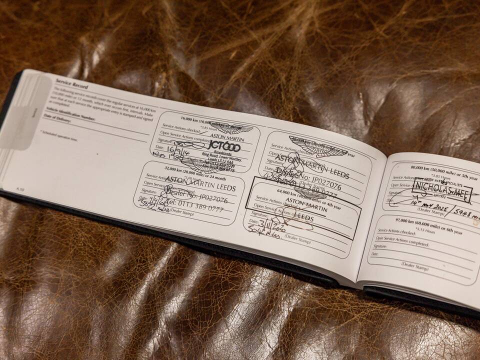 Afbeelding 61/69 van Aston Martin DBS (2012)