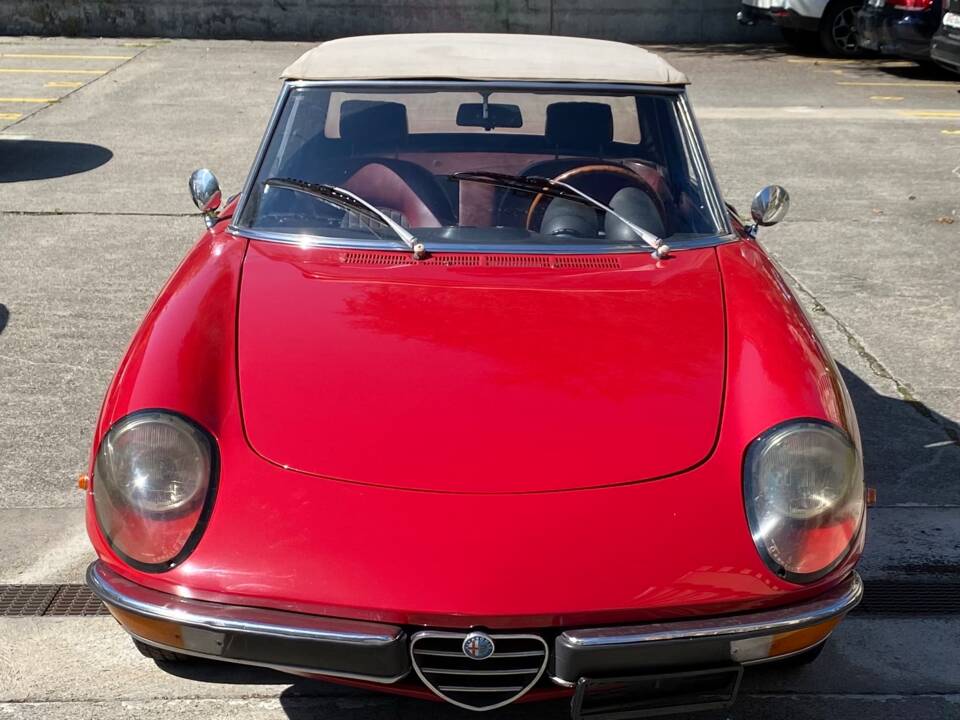 Imagen 3/16 de Alfa Romeo 2000 Spider Veloce (1973)