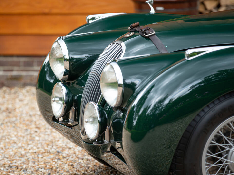 Afbeelding 21/36 van Jaguar XK 120 OTS (1951)