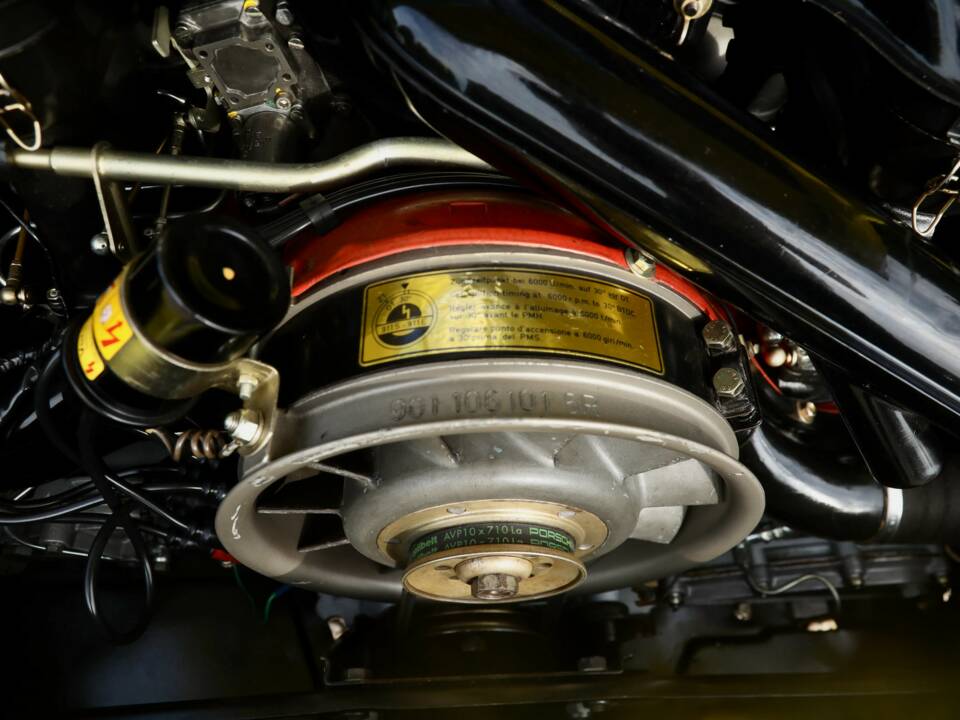 Bild 49/50 von Porsche 911 2.2 S (1971)