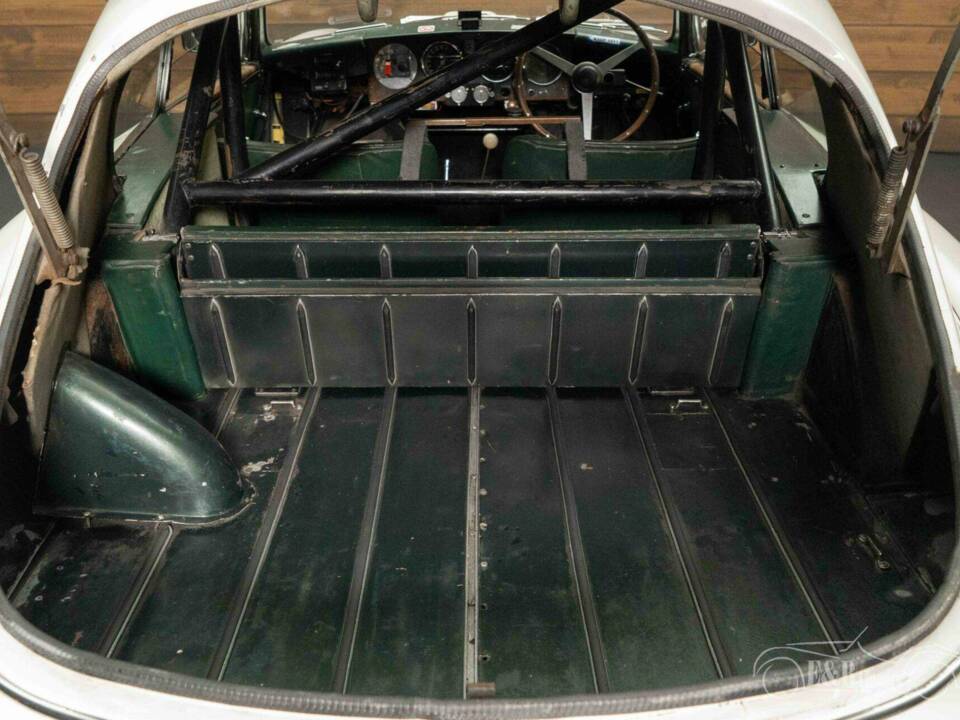 Image 18/19 de Aston Martin DB 2/4 Mk II (1955)