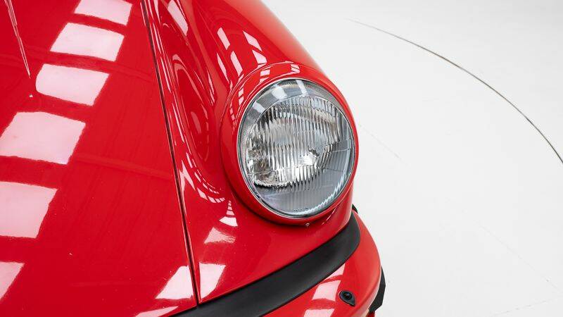 Bild 11/15 von Porsche 911 Carrera 3.2 (1986)