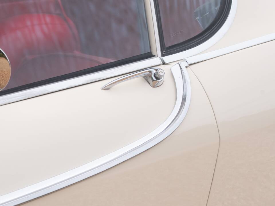 Imagen 35/50 de Volvo 1800 S (1966)