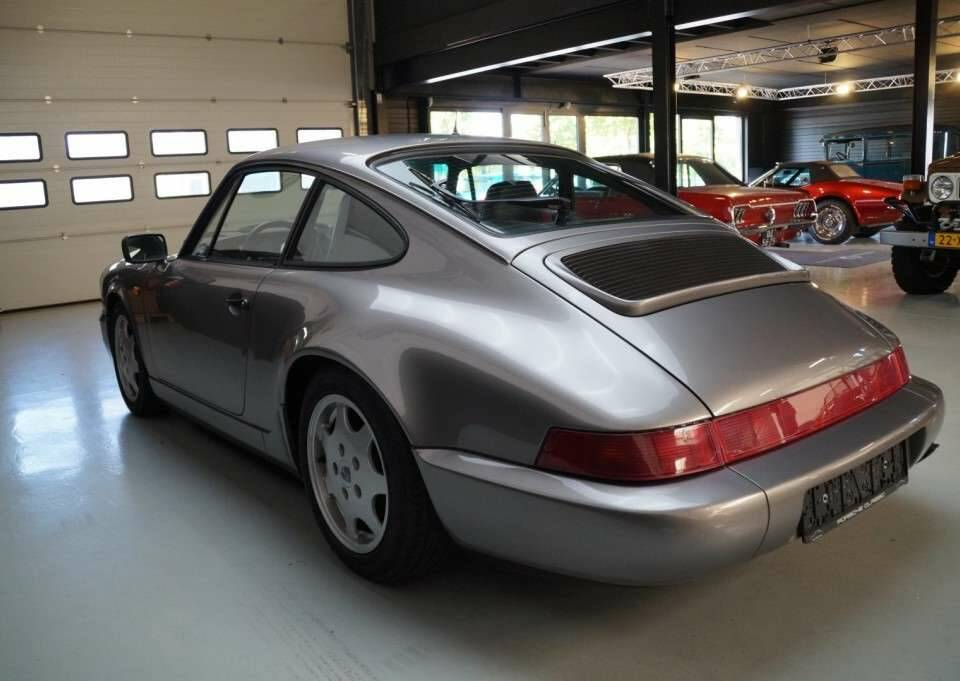 Immagine 44/50 di Porsche 911 Carrera 4 (1989)