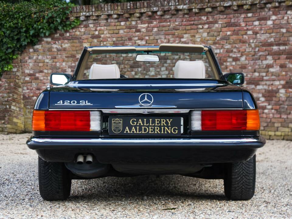 Image 6/50 de Mercedes-Benz 420 SL (1986)