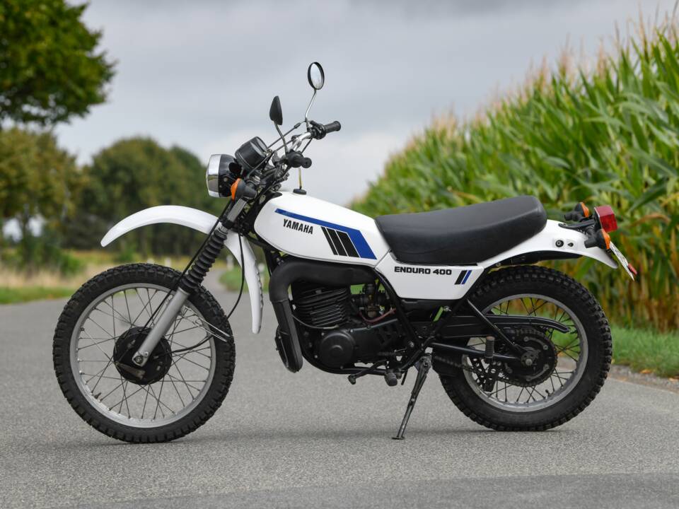 Immagine 1/23 di Yamaha DT 400 (1978)