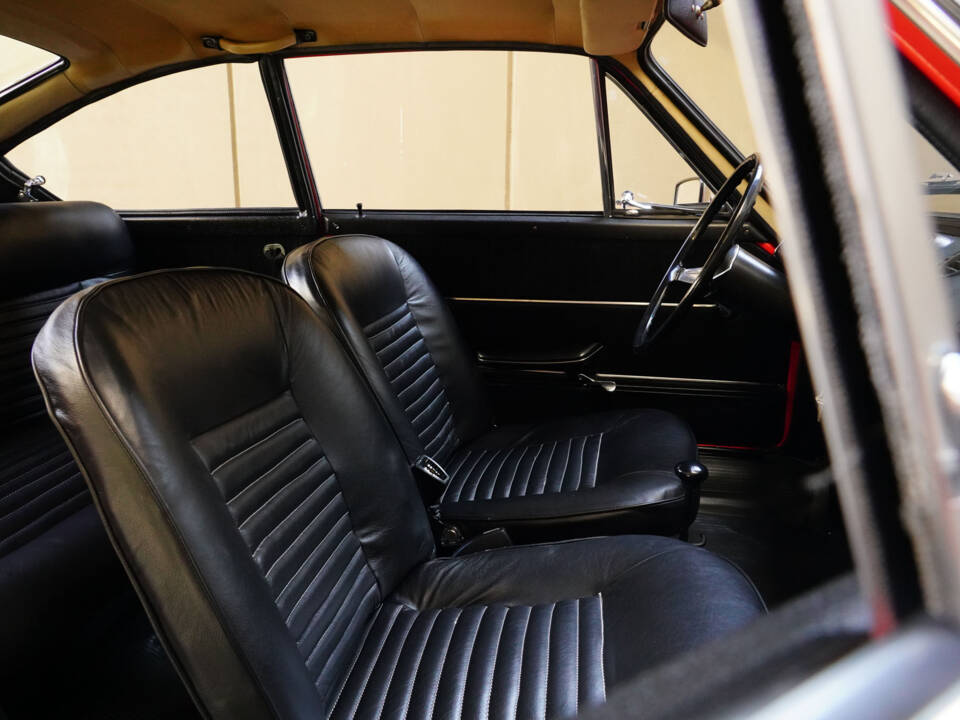 Image 38/94 of FIAT 850 Coupe (1966)