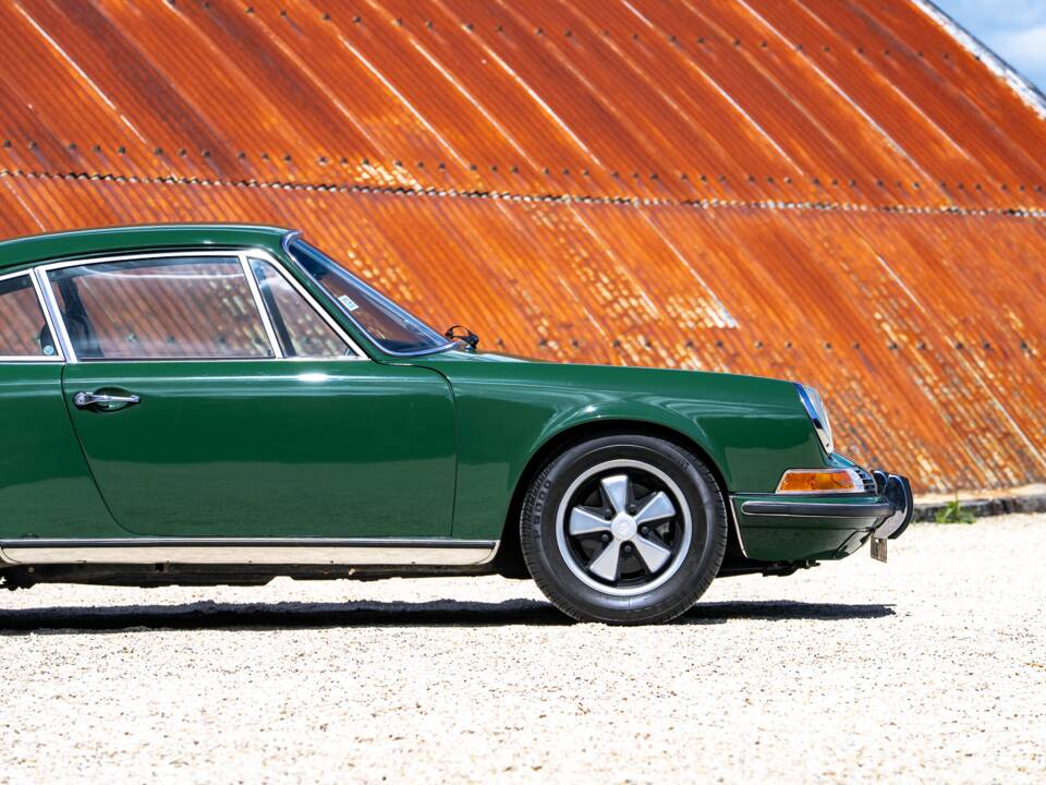 Image 29/32 of Porsche 911 2.2 S (1970)