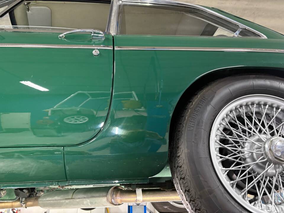 Immagine 24/40 di MG MGC GT (1968)