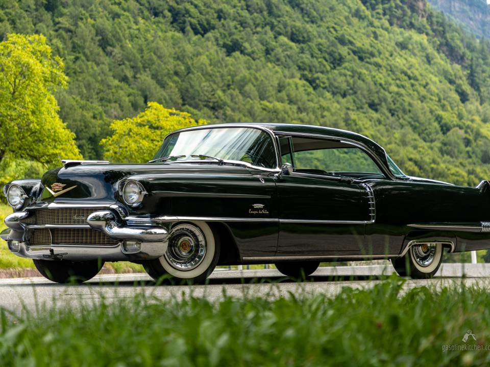 Image 1/50 of Cadillac 62 Coupe DeVille (1956)