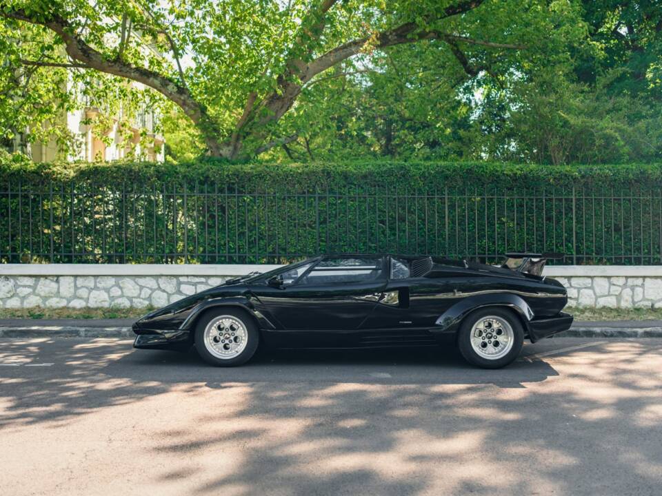 Imagen 7/51 de Lamborghini Countach 25th Anniversary (1990)