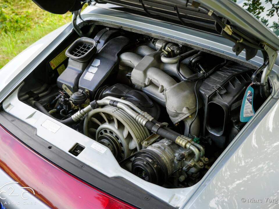 Image 62/63 of Porsche 911 Carrera (1996)