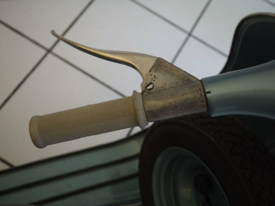 Bild 8/33 von Piaggio Vespa 150 (1960)