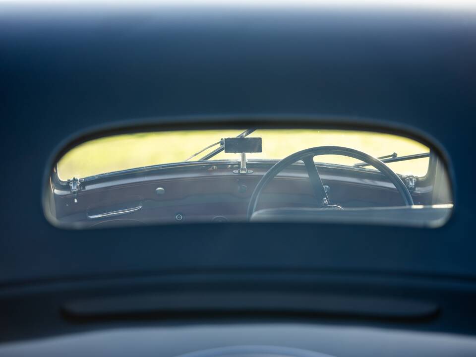 Image 47/50 de Bentley 4 1/2 Litre (1938)