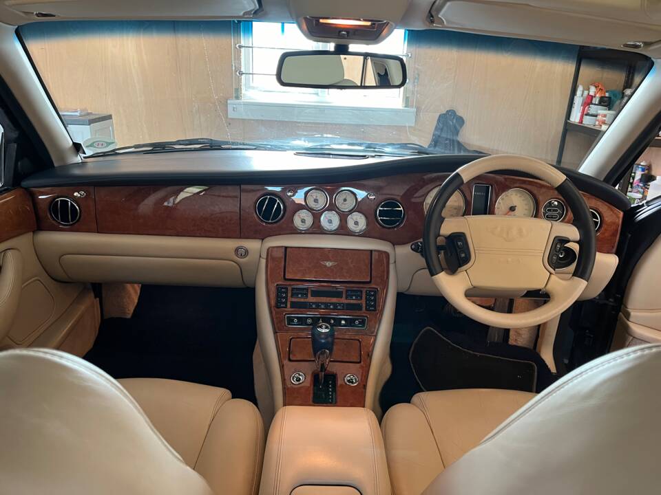 Afbeelding 12/37 van Bentley Arnage Green Label (1999)