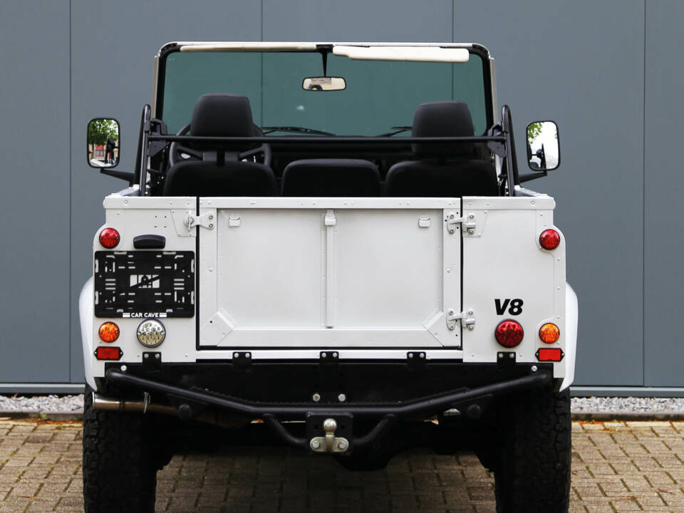 Immagine 34/49 di Land Rover Defender 90 (1990)