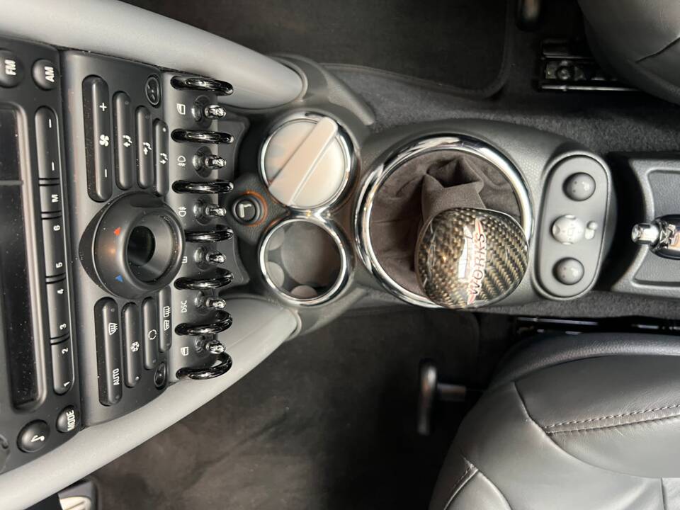 Image 34/40 de Mini Cooper S JCW (2005)