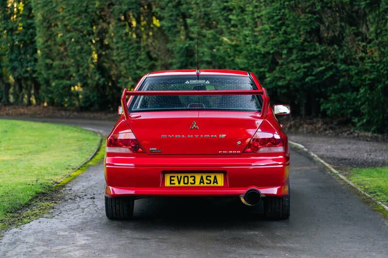 Image 7/50 of Mitsubishi Lancer Evolution FQ-300 (2003)
