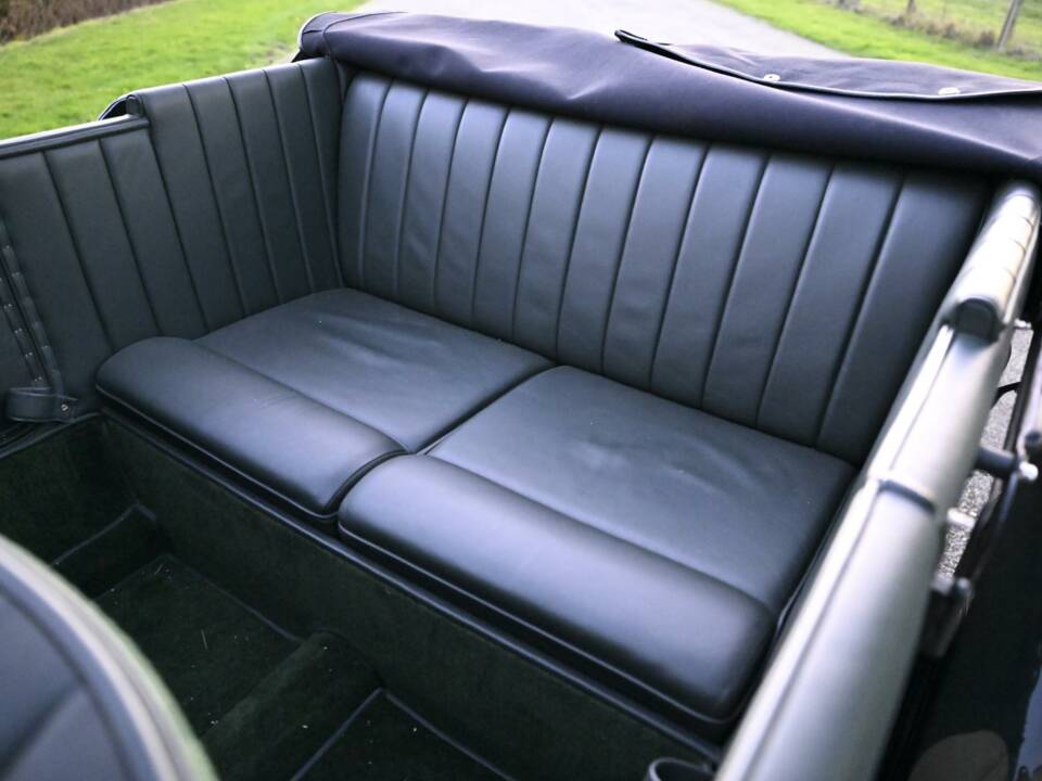 Image 48/50 de Bentley 4 1/2 Litre (1928)