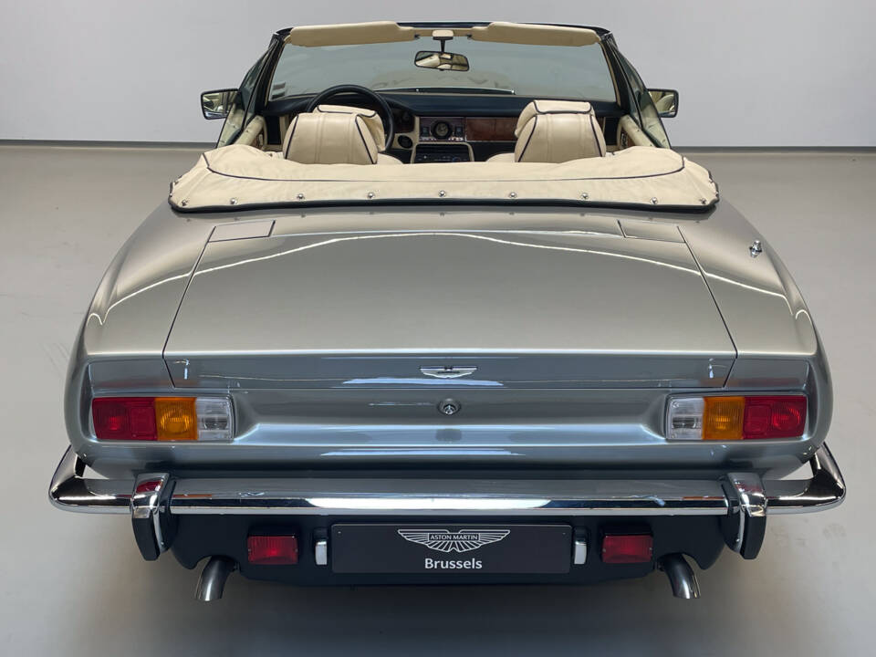 Imagen 14/40 de Aston Martin V8 Vantage Volante (1986)