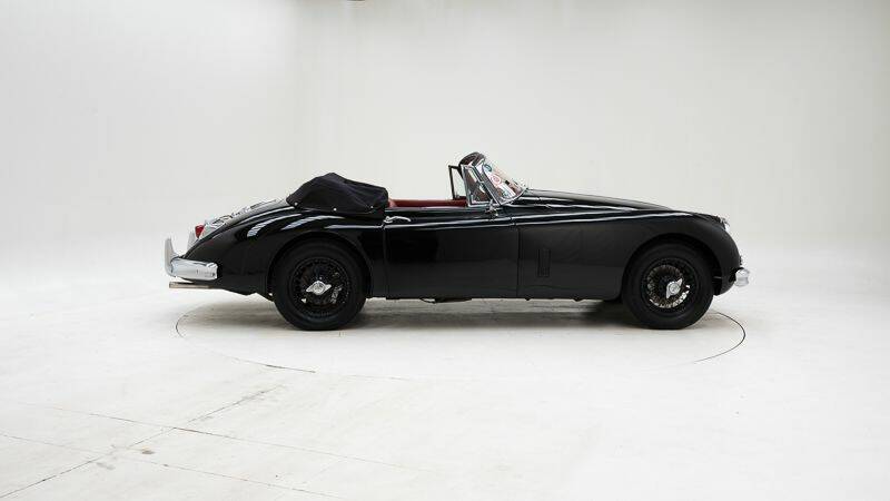 Image 6/15 of Jaguar XK 150 DHC (1959)