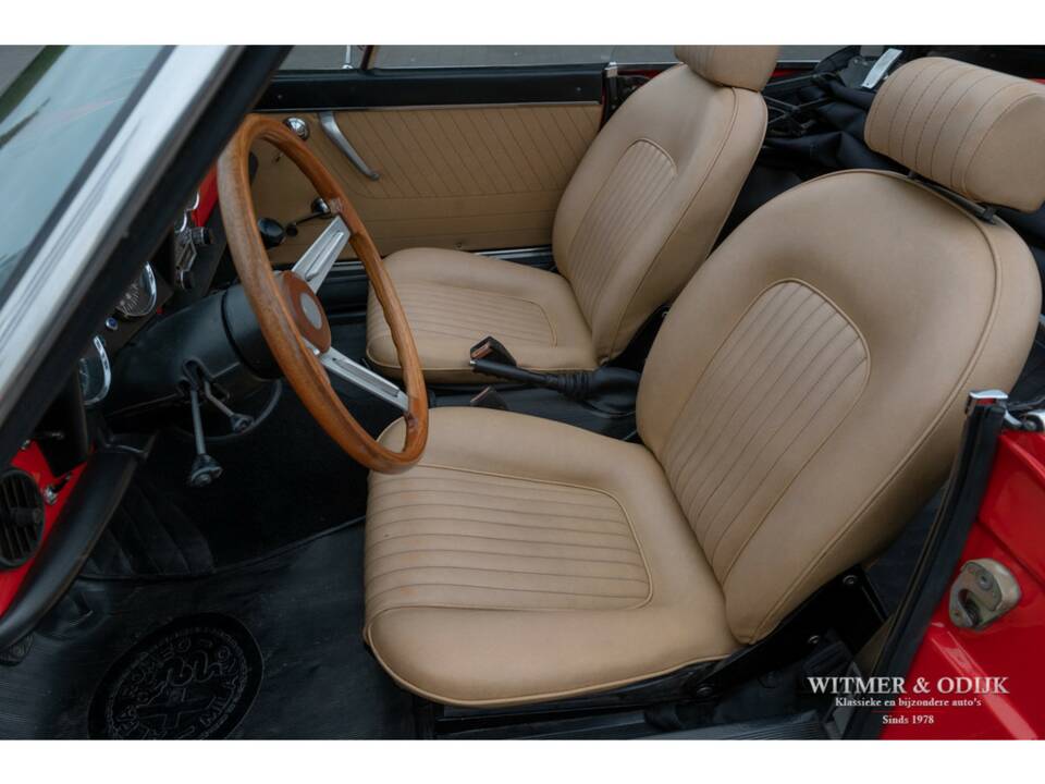 Immagine 5/31 di Alfa Romeo 1600 Spider (1974)