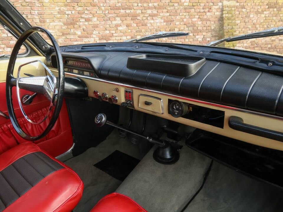 Bild 13/50 von Volvo Amazon  P121 (1965)
