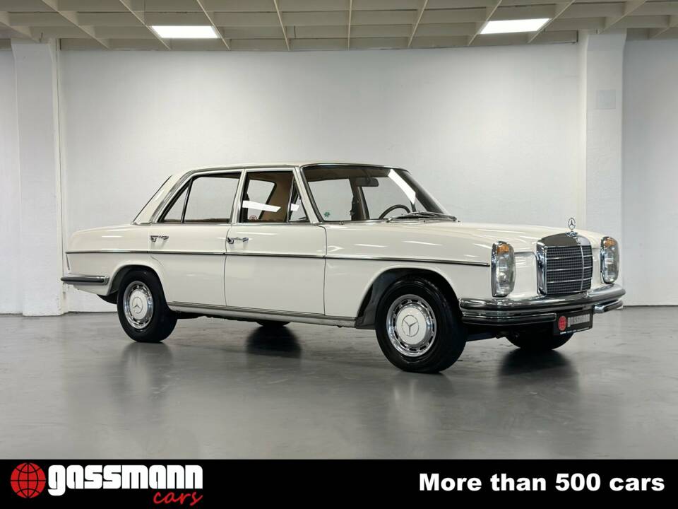 Imagen 3/15 de Mercedes-Benz 280 E (1973)