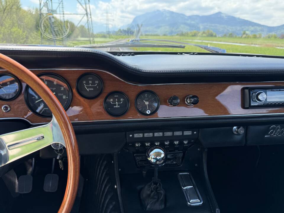 Afbeelding 10/39 van ISO Grifo GL 350 (1967)