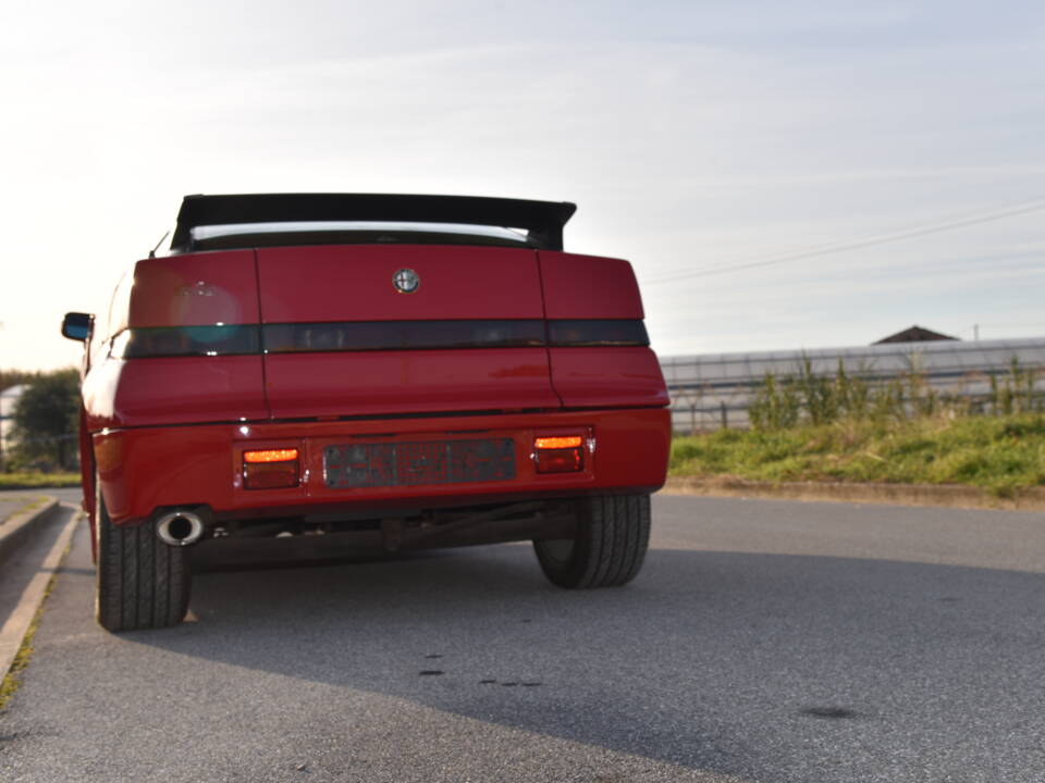 Bild 4/22 von Alfa Romeo SZ (1991)