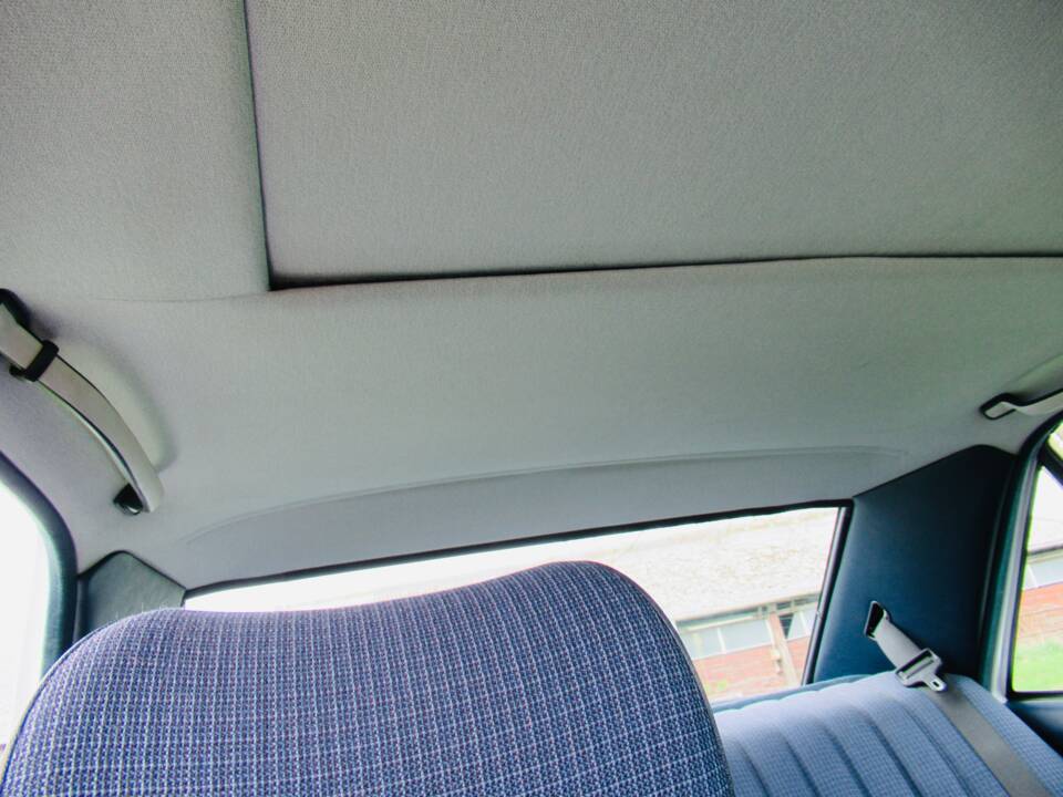 Bild 14/25 von Mercedes-Benz 190 D 2.5 (1986)