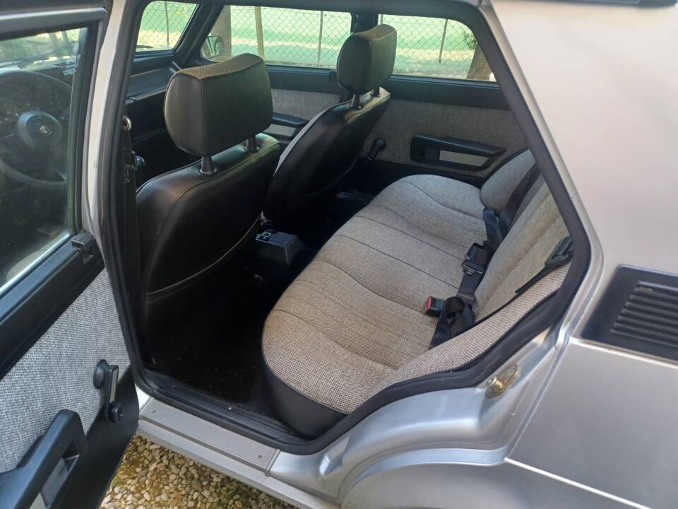 Bild 63/63 von Alfa Romeo 75 1.6 (1987)