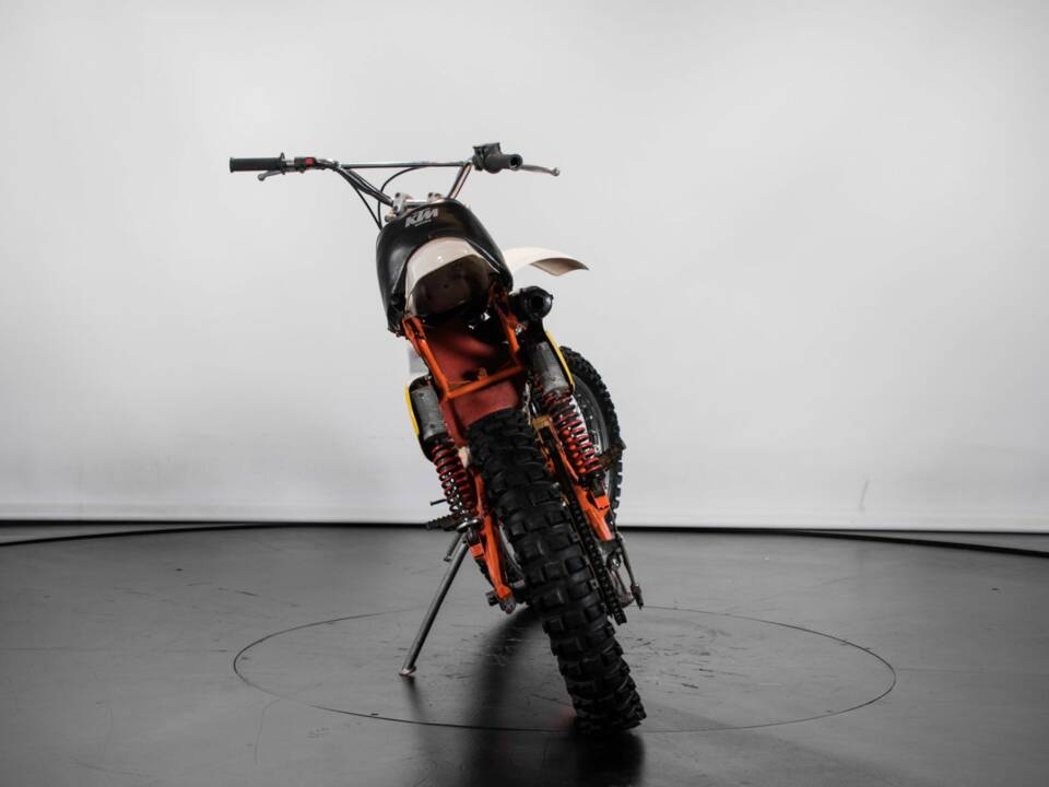 Imagen 3/7 de KTM DUMMY (1978)