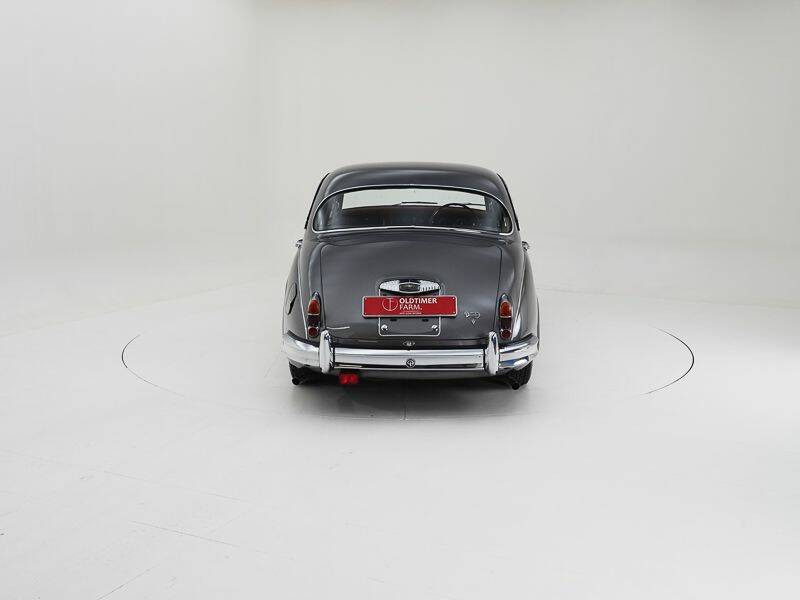 Bild 7/15 von Daimler 2,5 Liter V8 (1963)