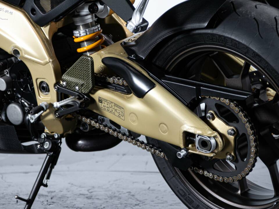 Bild 39/50 von Aprilia DUMMY (2002)