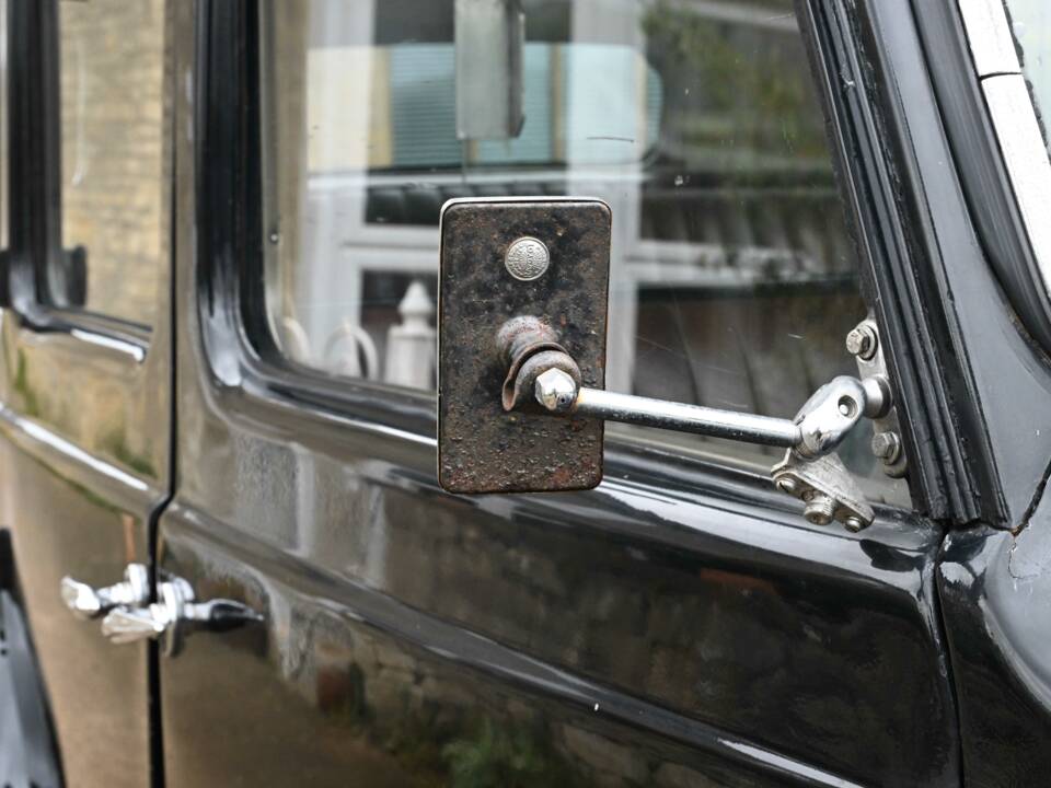Afbeelding 25/38 van Austin FX 3 London Taxi (1957)