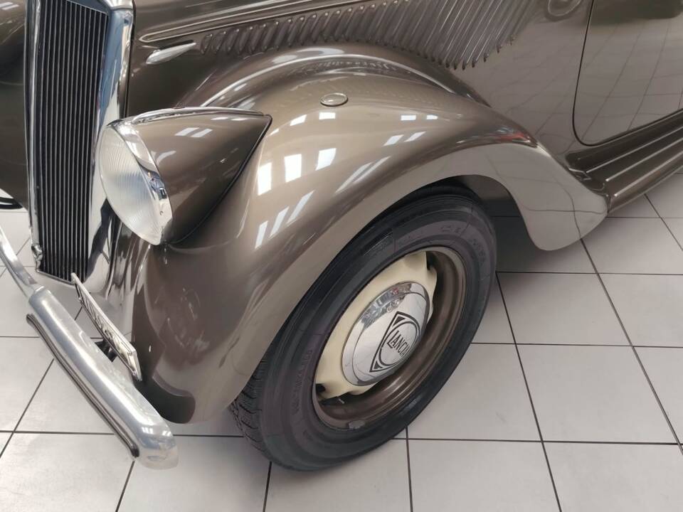 Image 16/77 de Lancia Aprilia (1949)