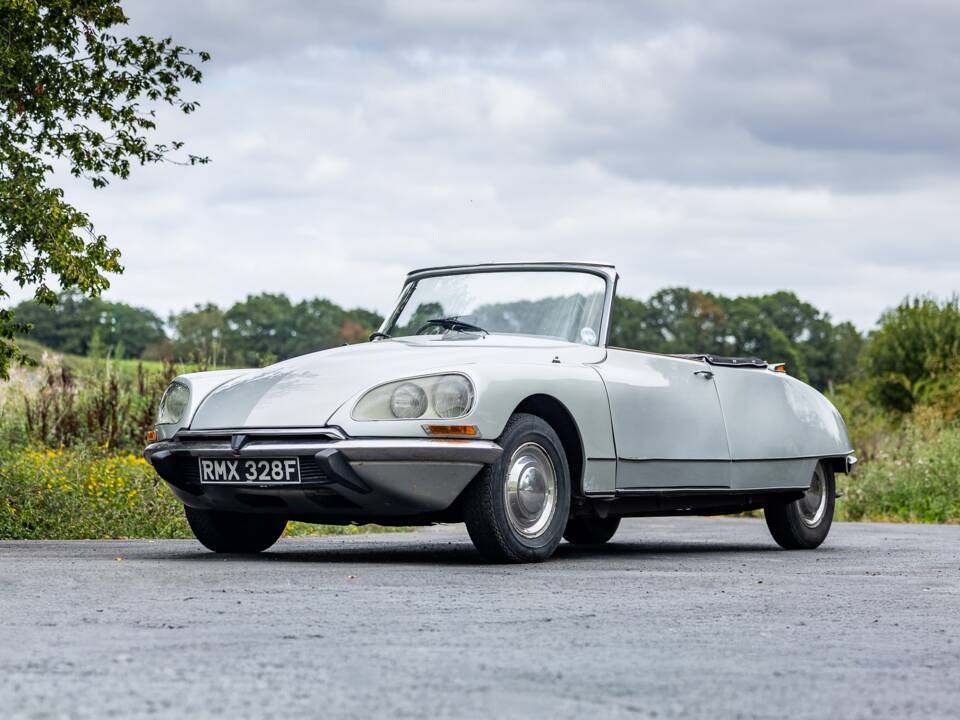 Bild 1/50 von Citroën ID 19 Break (1967)