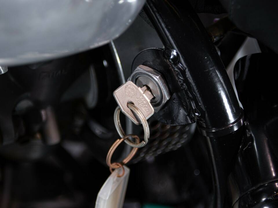 Image 17/50 of BSA DUMMY (1969)