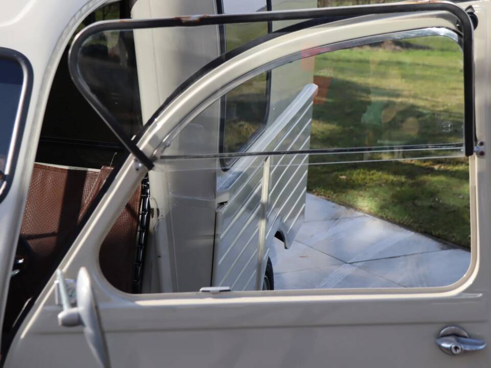 Image 48/52 de Citroën AK 400 (1971)