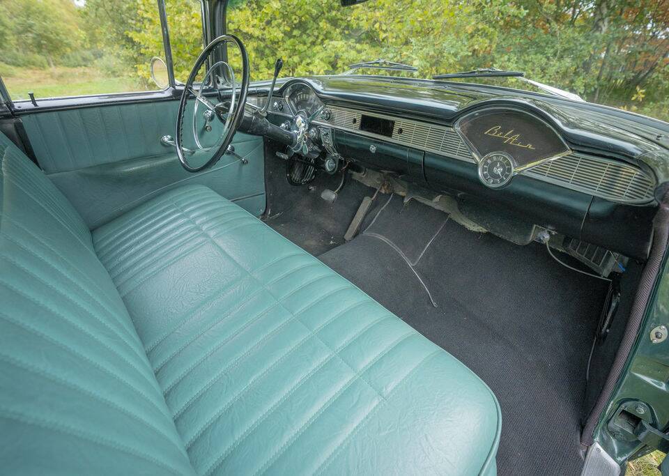Bild 7/8 von Chevrolet Bel Air Sedan (1956)