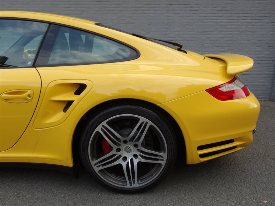 Bild 36/100 von Porsche 911 Turbo (2007)